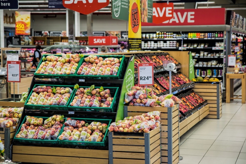 magasin-CHATEAUVERT-min_shopping_supermarket_merchandising_store_shop_food_market_retail-820351